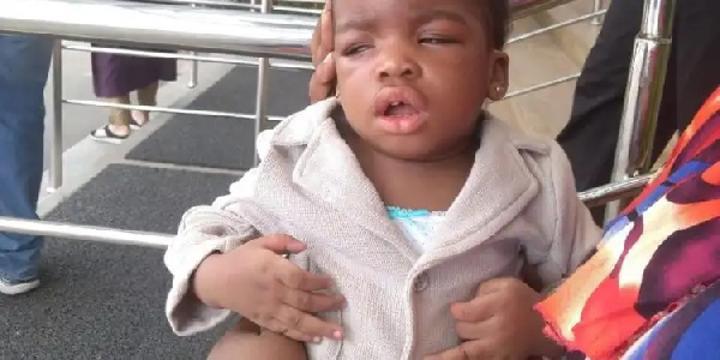 Fillette aveugle et paralysée : Manaouda donne sa version Fillette aveugle et paralysée : Manaouda donne sa version