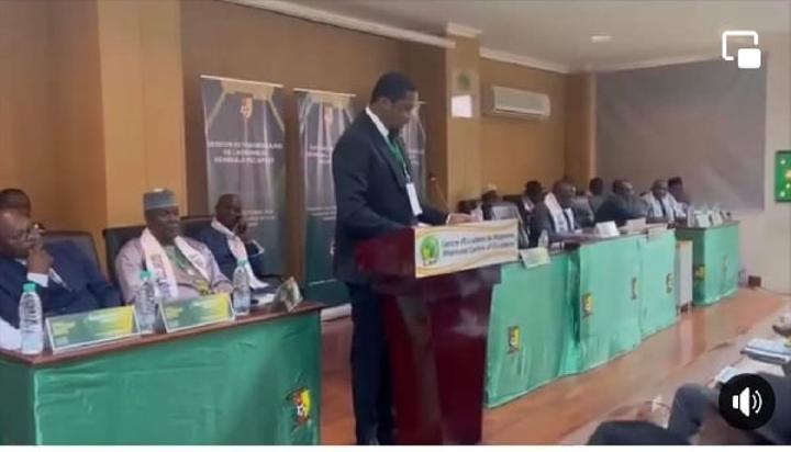 Samuel Eto'o menacé, voici pourquoi le président de la fédération de football a été arrêté par la police Samuel Eto'o menacé, voici pourquoi le président de la fédération de football a été arrêté par la police