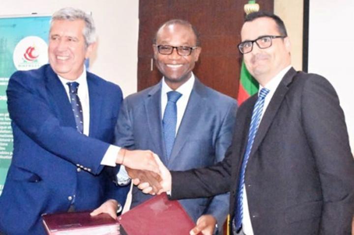 Développement des incubateurs d’entreprises : le Cameroun signe un accord avec l’Espagne Développement des incubateurs d’entreprises : le Cameroun signe un accord avec l’Espagne