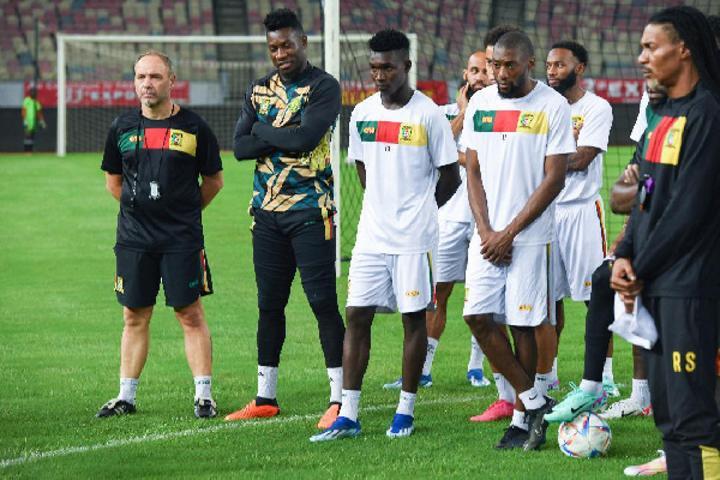 Changements majeurs dans la composition des Lions Indomptables avant le duel crucial avec la Libye Changements majeurs dans la composition des Lions Indomptables avant le duel crucial avec la Libye