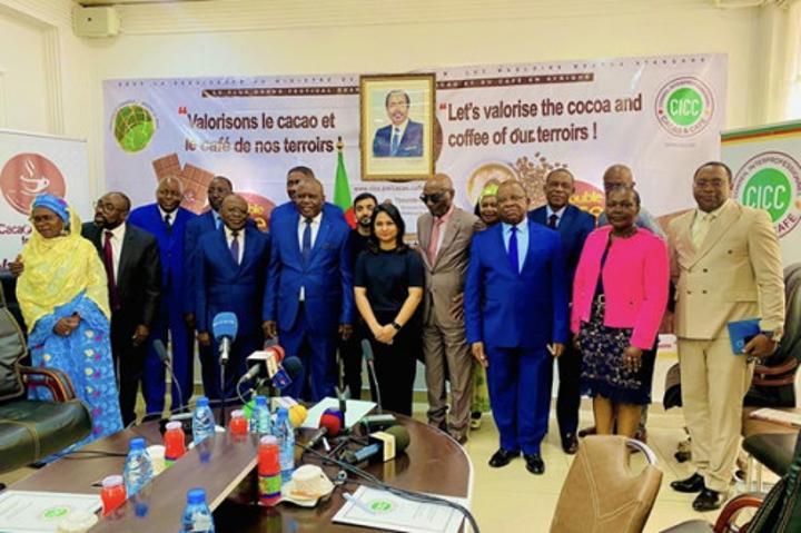 Le festival du cacao et du café s’internationalise, avec 13 pays annoncés à Yaoundé du 29 au 31 mai 2024 Le festival du cacao et du café s’internationalise, avec 13 pays annoncés à Yaoundé du 29 au 31 mai 2024