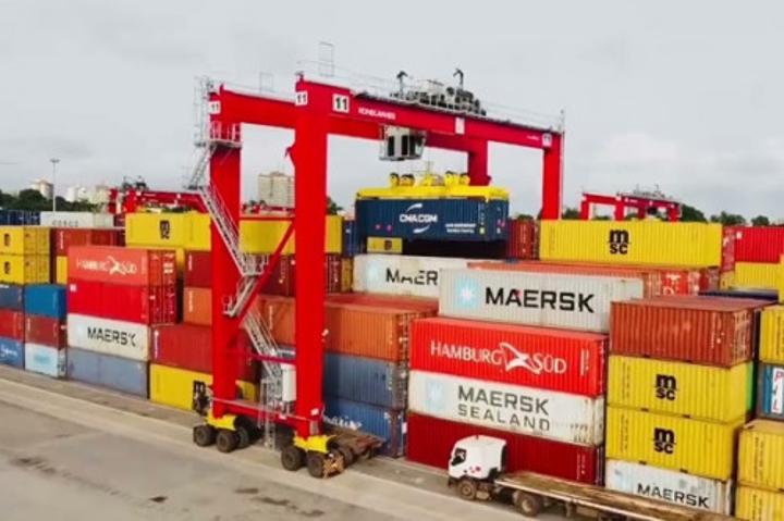 Port de Douala : la RTC prévoit de porter sa capacité de traitement à un million de conteneurs en 2026 Port de Douala : la RTC prévoit de porter sa capacité de traitement à un million de conteneurs en 2026