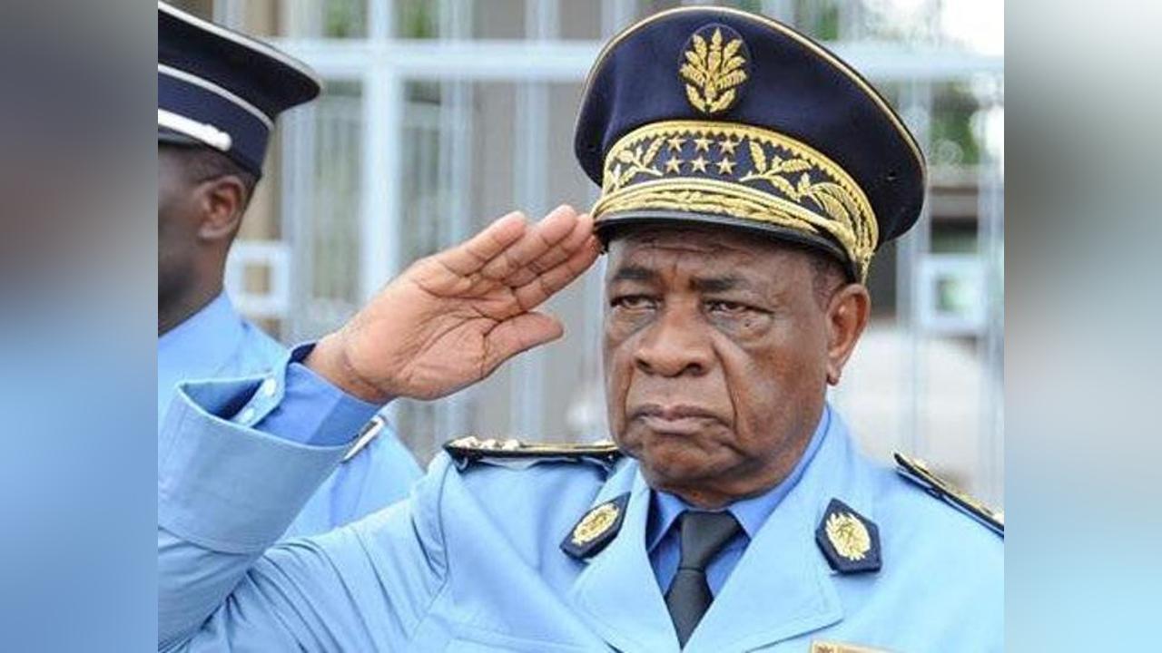 Martin Mbarga Nguele prononce le discours du siècle Martin Mbarga Nguele prononce le discours du siècle