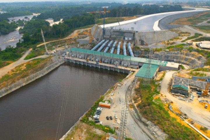 Barrage de Nachtigal : 240 MW déjà disponibles dans le réseau, grâce à la mise en service du 4ᵉ groupe Barrage de Nachtigal : 240 MW déjà disponibles dans le réseau, grâce à la mise en service du 4ᵉ groupe