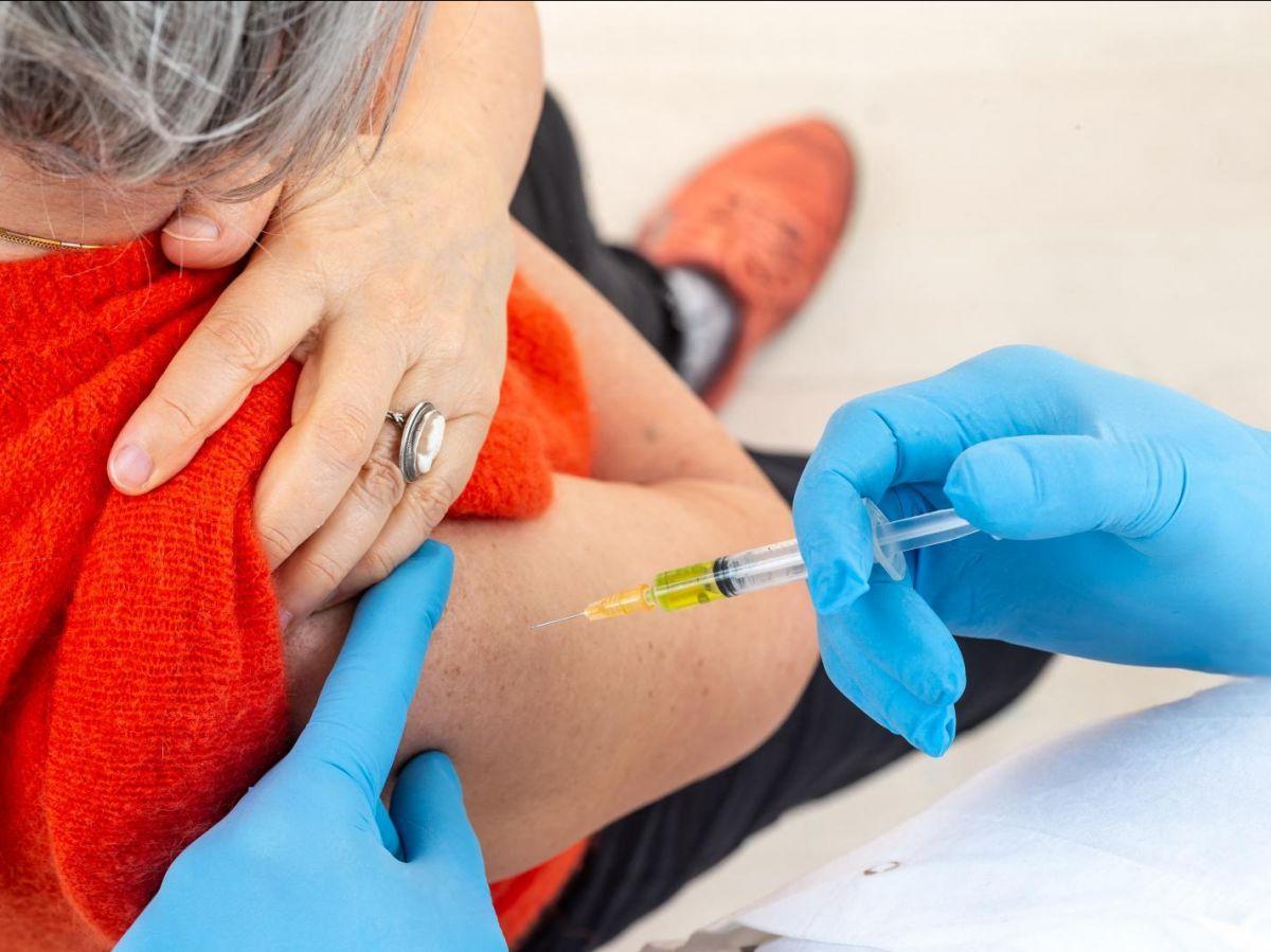 Vaccins Covid-19 Et Traitements Contre Le Cancer Vaccins Covid-19 Et Traitements Contre Le Cancer