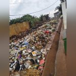 Yaoundé – Ketcha Courtes dans ses poubelles Yaoundé - Ketcha Courtes dans ses poubelles