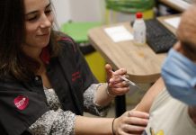 Vaccins Anti-Covid-19: Mortalités Stables Quatre Ans Après Vaccins Anti-Covid-19: Mortalités Stables Quatre Ans Après