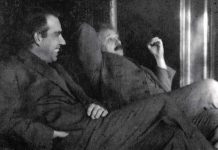 Einstein Et La Mécanique Quantique: Relations Houleuses Einstein Et La Mécanique Quantique: Relations Houleuses