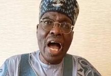 Issa Tchiroma: c’est fini, Paul Biya reprend le contrôle Issa Tchiroma: c'est fini, Paul Biya reprend le contrôle