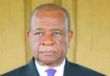 Mbarga Nguélé Donne Mission à 2300 Jeunes à Yaoundé Mbarga Nguélé Donne Mission à 2300 Jeunes à Yaoundé