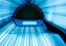 Cabines UV et Cancer: Usagers Subissent Dommages Énormes Cabines UV et Cancer: Usagers Subissent Dommages Énormes