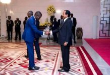 Oswald Baboke: L’Ascension Fulgurante de L’Homme Oswald Baboke: L'Ascension Fulgurante de L'Homme