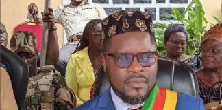 NOSO: les Ambazoniens Kidnappent le Maire D’Eyumojock NOSO: les Ambazoniens Kidnappent le Maire D'Eyumojock