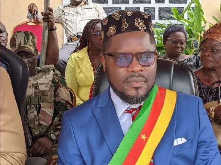 NOSO: les Ambazoniens Kidnappent le Maire D'Eyumojock NOSO: les Ambazoniens Kidnappent le Maire D'Eyumojock