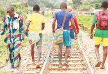 Ngoumou: Quatre Corps sans Vie sur les Rails Ngoumou: Quatre Corps sans Vie sur les Rails