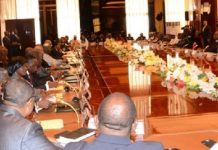 Ministre Filmé En Secret Pratiquant Le Mysticisme Ministre Filmé En Secret Pratiquant Le Mysticisme