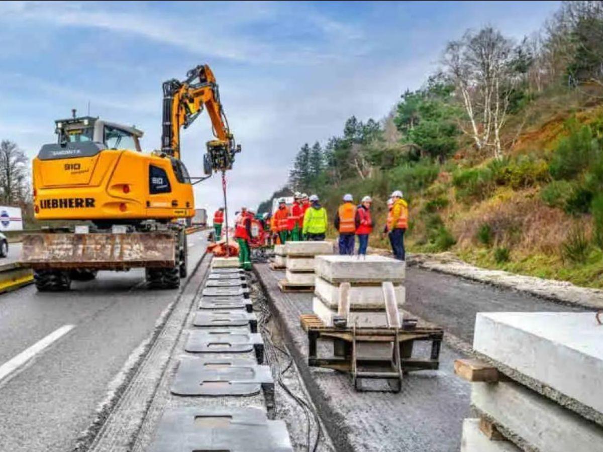 La route électrique trace sa voie La route électrique trace sa voie