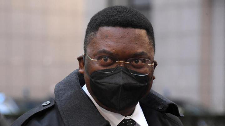 Ferdinand Ngoh Ngoh chassé de son château de Nyom Ferdinand Ngoh Ngoh chassé de son château de Nyom