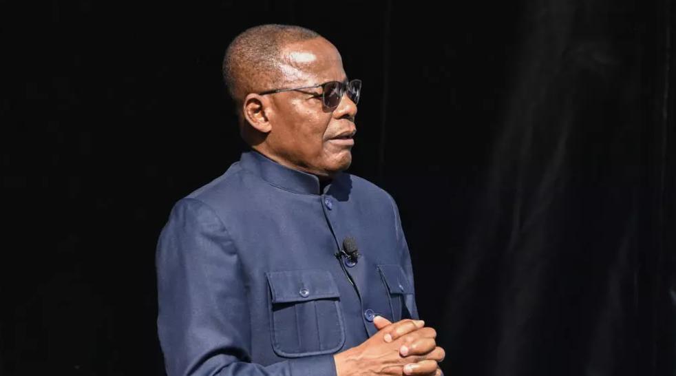 Le Chef de L’Opposition Camerounaise et Son Adjoint Quittent le MRC Le Chef de L’Opposition Camerounaise et Son Adjoint Quittent le MRC