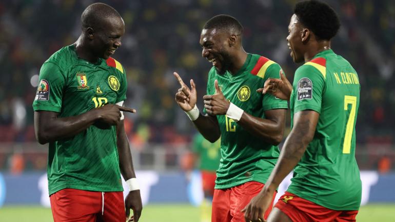 ameroon 2-1 Comoros LIVE RESULT: Visitors go down to brave defeat with ten men and no goalkeeper – AFCON reaction