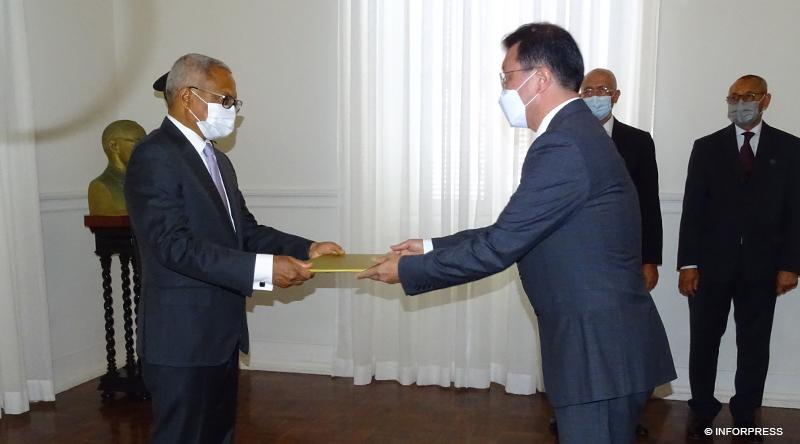 New ambassadors highlight possibilities for cooperation in the economy, health, environment and fisheries New ambassadors highlight possibilities for cooperation in the economy, health, environment and fisheries