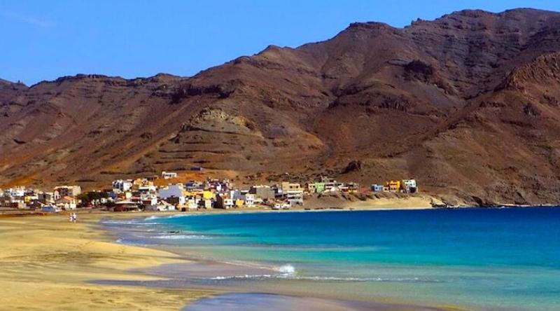 São Vicente: High schools once again collect garbage on beaches for the International Collect Project São Vicente: High schools once again collect garbage on beaches for the International Collect Project