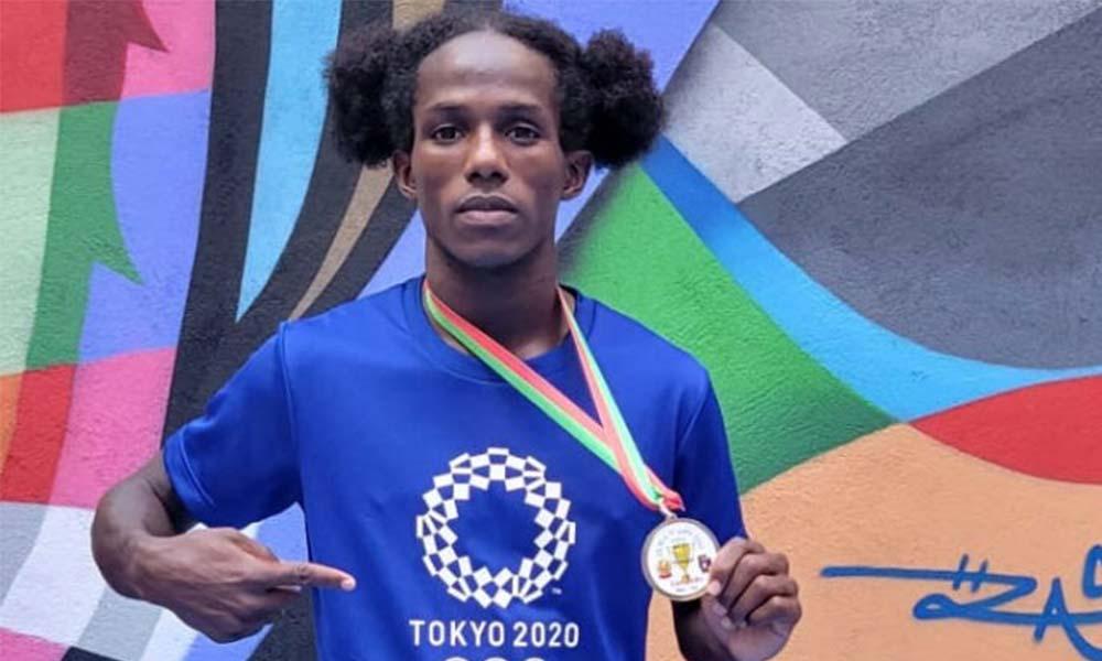 Boxing: Cape Verdean David Pina wins gold medal in Portugal