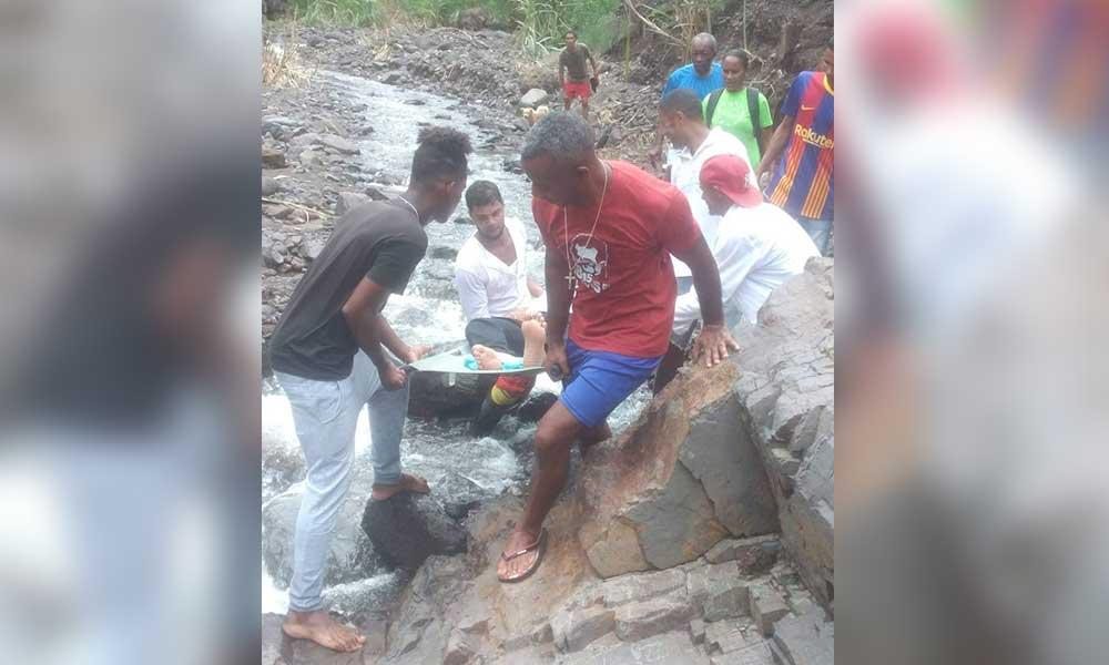 Ribeira Grande: Caibros wants a road that survives the rains Ribeira Grande: Caibros wants a road that survives the rains