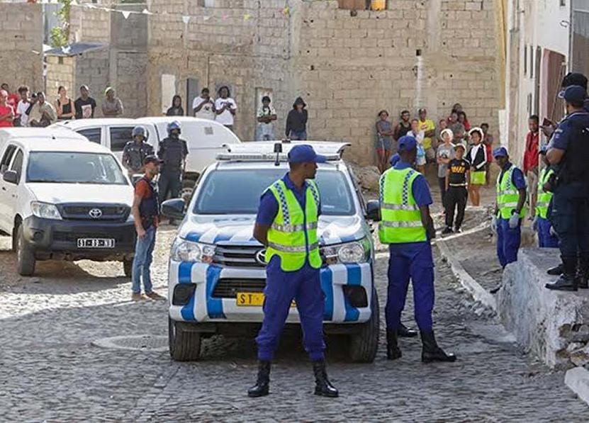 Capital “wakes up” with mega-operation by the National Police Capital “wakes up” with mega-operation by the National Police