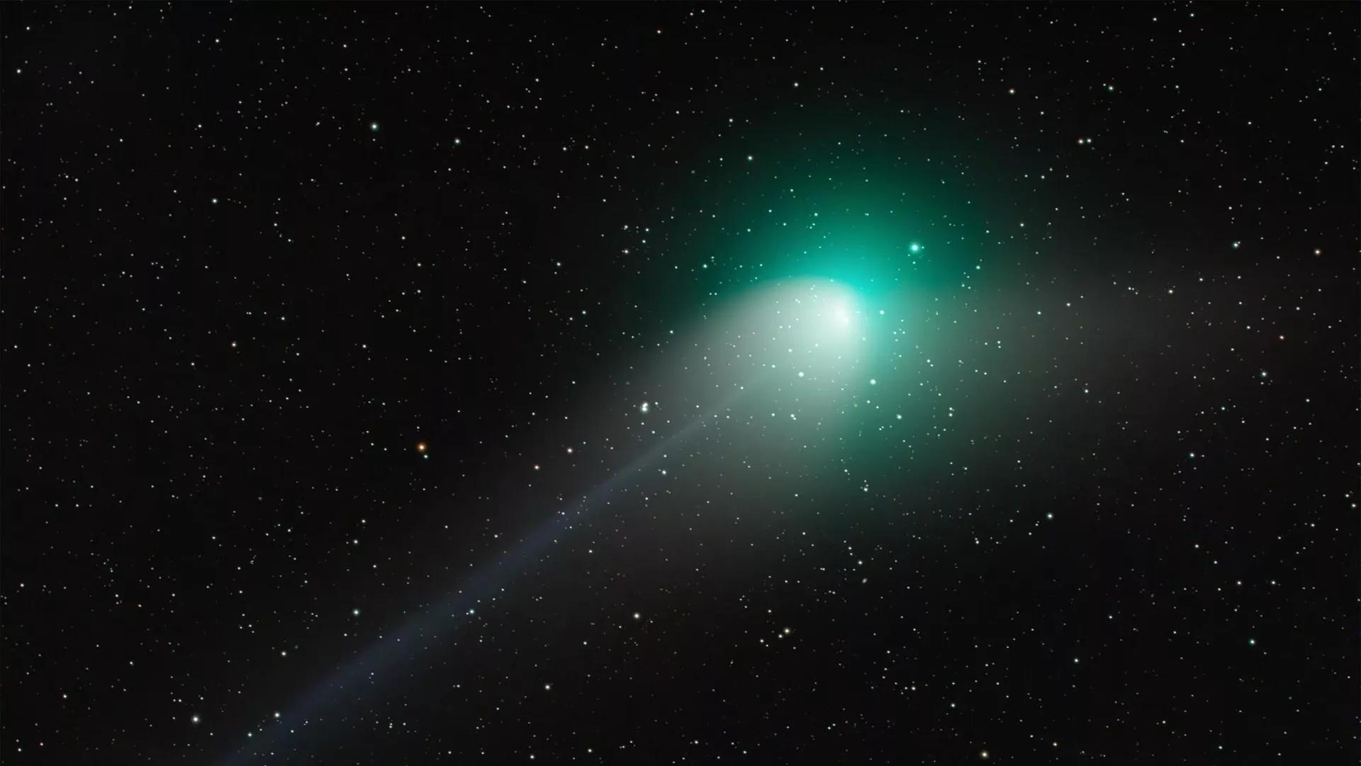 Stunning Fluorescent Green Comet ZTF Makes Its Closest Approach to Earth