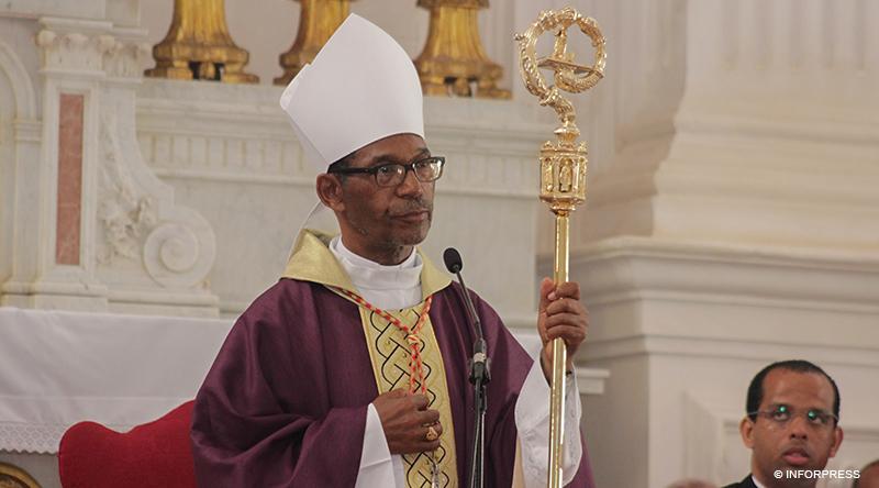 Ashes Wednesday: D. Arlindo Furtado urges Christians to convert in celebrating the mysteries of Christ’s passion, death and resurrection Ashes Wednesday: D. Arlindo Furtado urges Christians to convert in celebrating the mysteries of Christ’s passion, death and resurrection