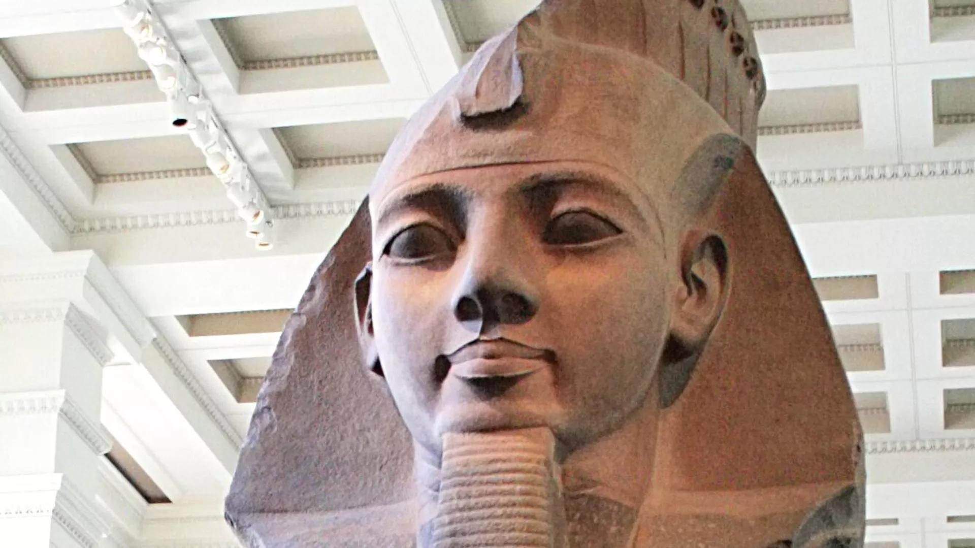 Hidden Secrets of Ancient Egyptian Pharaoh's Portrait Exposed Thanks to X-rays Hidden Secrets of Ancient Egyptian Pharaoh's Portrait Exposed Thanks to X-rays