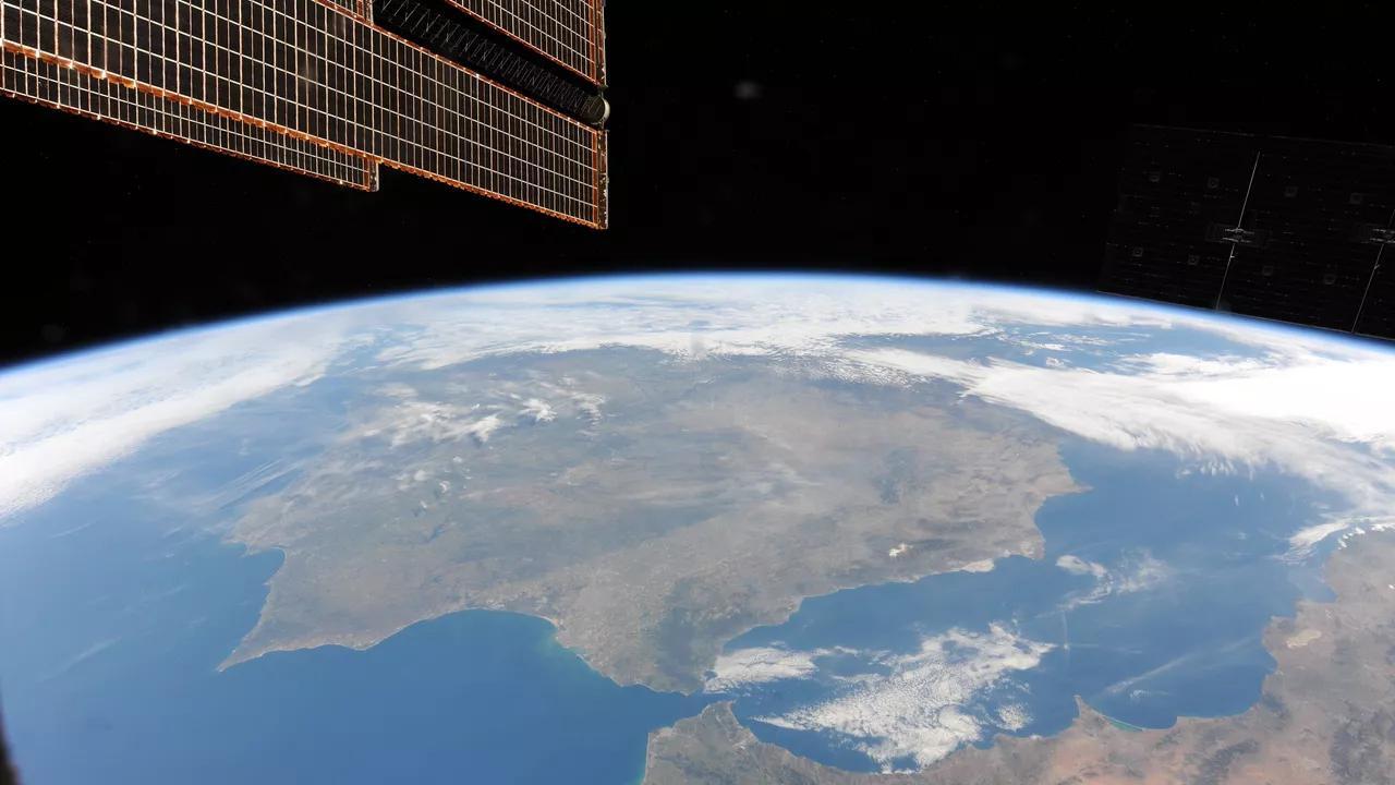 Roscosmos Expects International Rules of Space Traffic to Be Adopted Within 5 Years Roscosmos Expects International Rules of Space Traffic to Be Adopted Within 5 Years