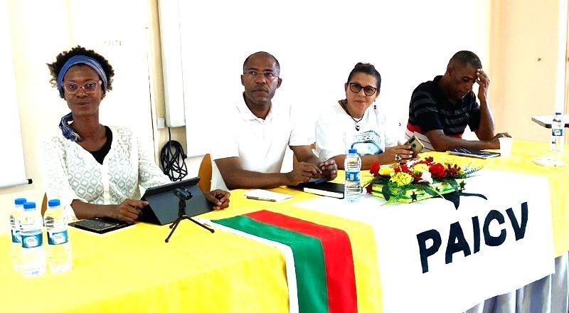 Chamber asks for Government funding to reduce lack of bathrooms and roofs in homes Chamber asks for Government funding to reduce lack of bathrooms and roofs in homes