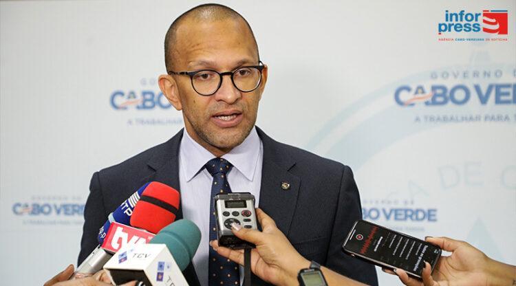 Ministro da Cultura declara que Escritaria para homenagear autores fica fixada em São Vicente Ministro da Cultura declara que Escritaria para homenagear autores fica fixada em São Vicente