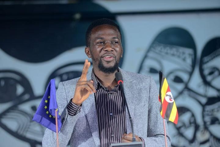 Art hands refugees a coat of many colours Art hands refugees a coat of many colours