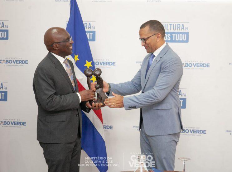 Minister of Culture and Creative Industries receives a courtesy visit from the General Director of ARIPO Minister of Culture and Creative Industries receives a courtesy visit from the General Director of ARIPO