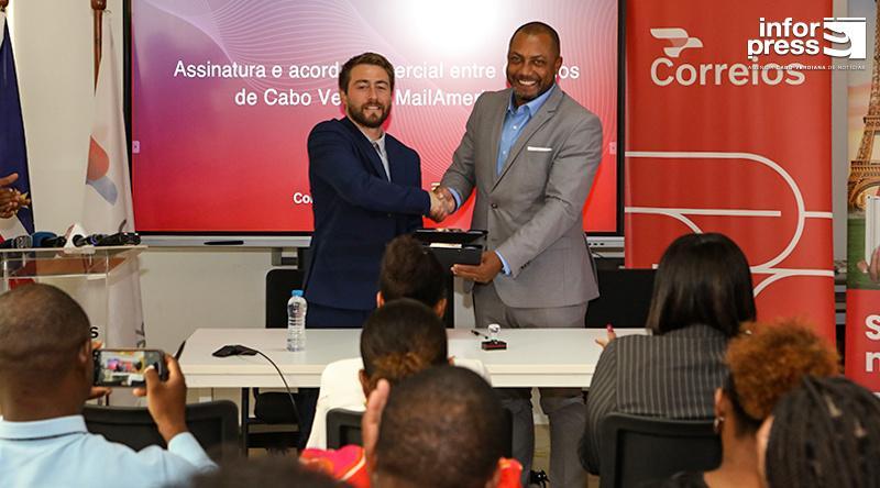 CCV and Mailamericas Sign Commercial Partnership Agreement to Reduce the Cost and Time of Sending Small Packages CCV and Mailamericas Sign Commercial Partnership Agreement to Reduce the Cost and Time of Sending Small Packages