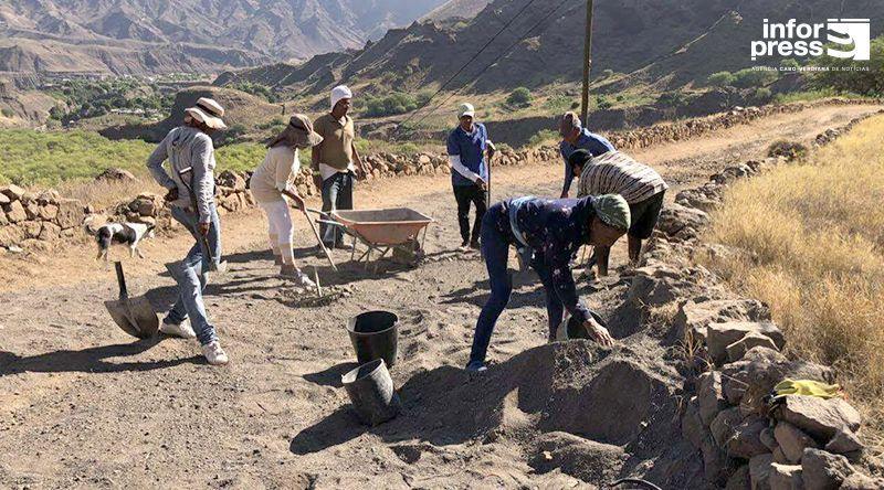 Porto Novo City Hall Creates Job Opportunities for Families Porto Novo City Hall Creates Job Opportunities for Families