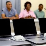 First Lady Delivers Computers to 11 Schools in Praia First Lady Delivers Computers to 11 Schools in Praia