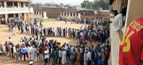 Élections présidentielles et législatives en Centrafrique : au cœur du dispositif de fraude éle (VIDÉOS)ctorale Élections présidentielles et législatives en Centrafrique : au cœur du dispositif de fraude éle (VIDÉOS)ctorale