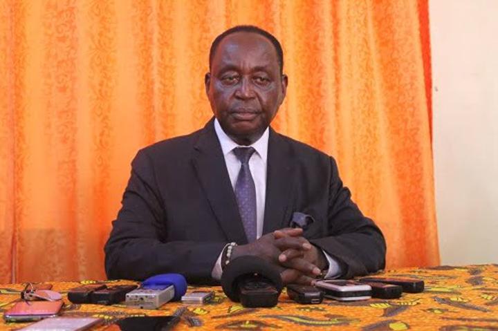 François Bozizé quitte le KNK pour prendre la tête de la coalition rebelle François Bozizé quitte le KNK pour prendre la tête de la coalition rebelle