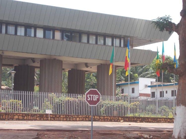 La Beac n’a fait aucune concession à la nouvelle réglementation des changes, malgré le lobby des patrons de la Cemac La Beac n’a fait aucune concession à la nouvelle réglementation des changes, malgré le lobby des patrons de la Cemac