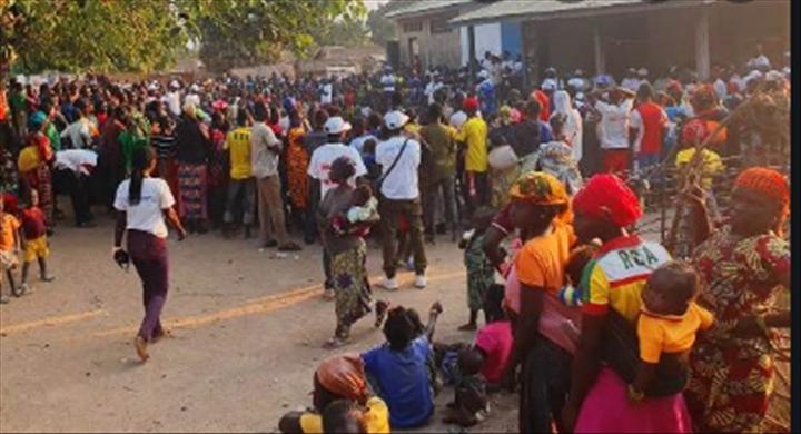 Centrafrique : La population de Nguia-Bouar et de Bandiba dénonce la complicité du contingent Bangladesch de la Minusca avec les rebelles de CPC Centrafrique : La population de Nguia-Bouar et de Bandiba dénonce la complicité du contingent Bangladesch de la Minusca avec les rebelles de CPC