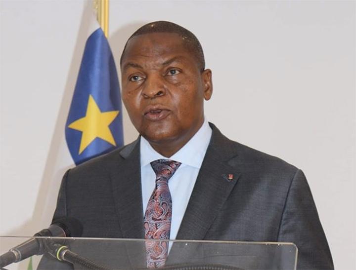 le Président de la République Faustin Archange Touadera suspend les opérations militaires contre les groupes armés rebelles le Président de la République Faustin Archange Touadera suspend les opérations militaires contre les groupes armés rebelles