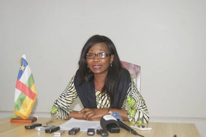 EXCELLENTE RÉPONSE D’UN COMPATRIOTE À LA MINISTRE CENTRAFRICAINE des AFFAIRES ÉTRANGÈRES MADAME Sylvie TEMON BAÏPO EXCELLENTE RÉPONSE D’UN COMPATRIOTE À LA MINISTRE CENTRAFRICAINE des AFFAIRES ÉTRANGÈRES MADAME Sylvie TEMON BAÏPO