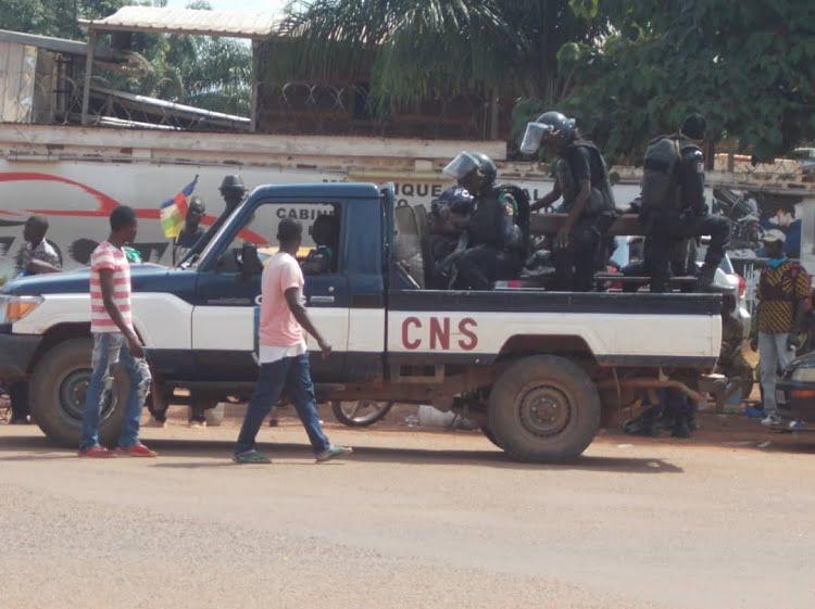 Bangui, nouvelle altercation entre des FACA et policiers au quartier Combattant, deux FACA interpellés Bangui, nouvelle altercation entre des FACA et policiers au quartier Combattant, deux FACA interpellés