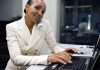 Emploi : comment les heures non rémunérées sont devenues partie intégrante du travail ? Emploi : comment les heures non rémunérées sont devenues partie intégrante du travail ?