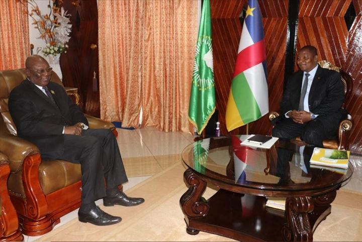 premier tête-à-tête entre Touadéra et l’opposition pour décrisper la crise autour de l’organisation du dialogue républicain premier tête-à-tête entre Touadéra et l’opposition pour décrisper la crise autour de l’organisation du dialogue républicain