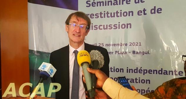 Séminaire de restitution et de discussion de l’évaluation de la coopération UE-RCA 2008-2019
e Séminaire de restitution et de discussion de l’évaluation de la coopération UE-RCA 2008-2019 e